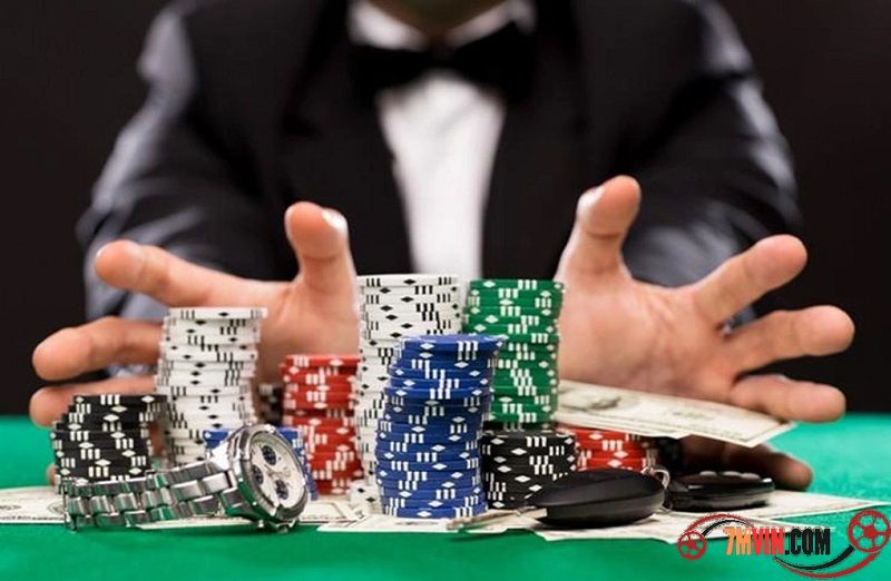 Tìm hiểu đơn giản về All in trong Poker